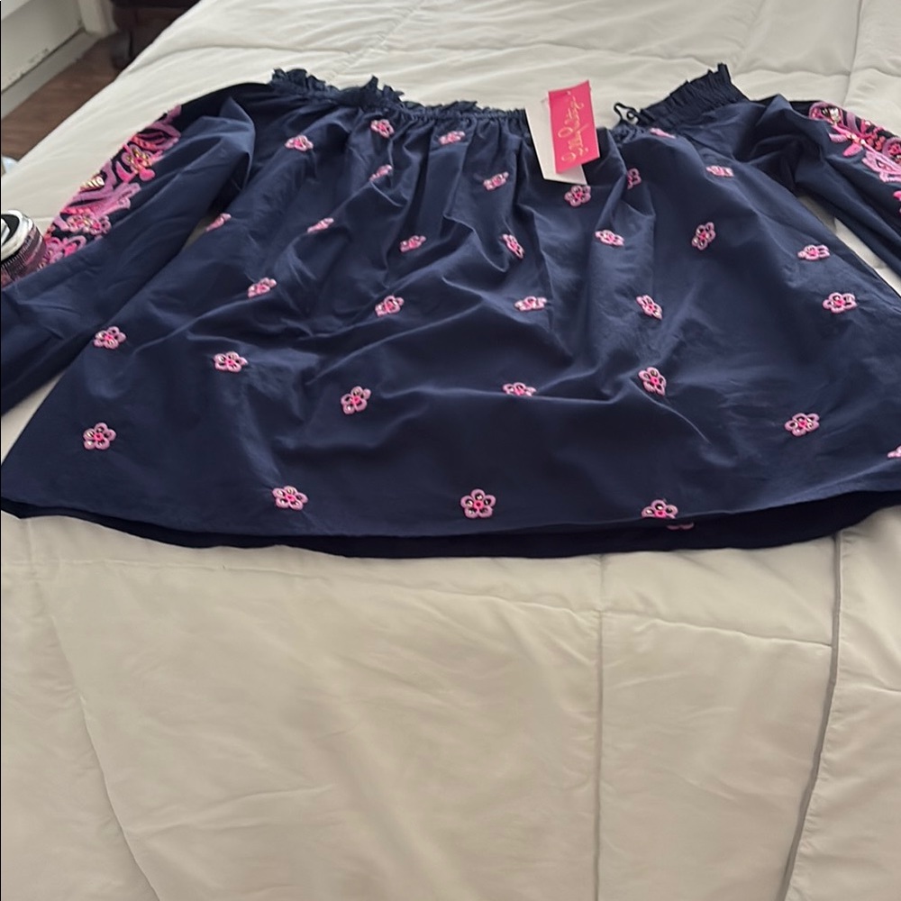 NWT Lilly Pulitzer Navy and Pink Floral Top